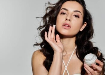 Como hidratar os cabelos em casa e manter a aparência de salão