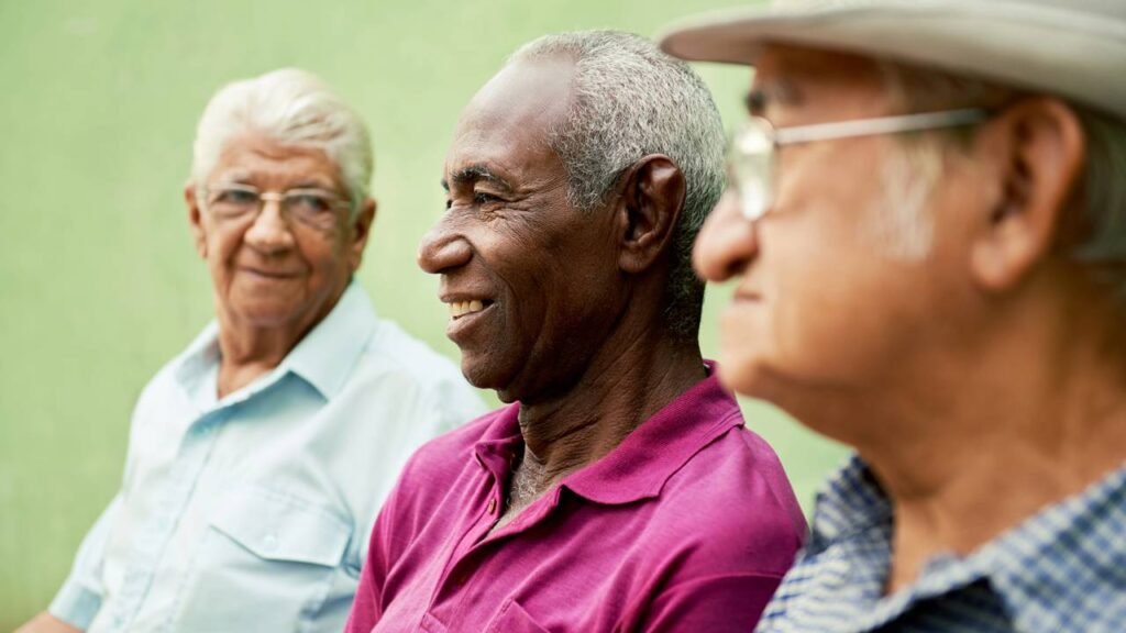 Ciência revela a idade exata em que o corpo começa a envelhecer