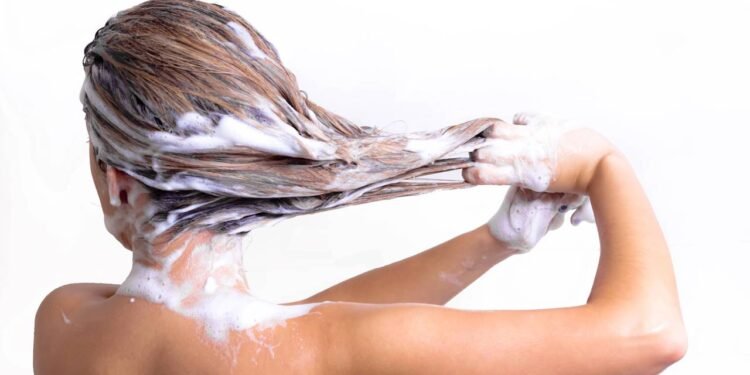 O truque mais simples que já vi para deixar o cabelo limpo de verdade