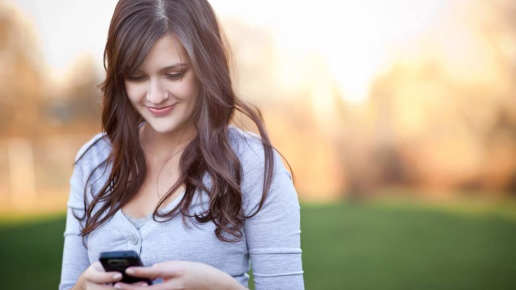 O que escrever sempre em letra maiúscula revela sobre sua personalidade