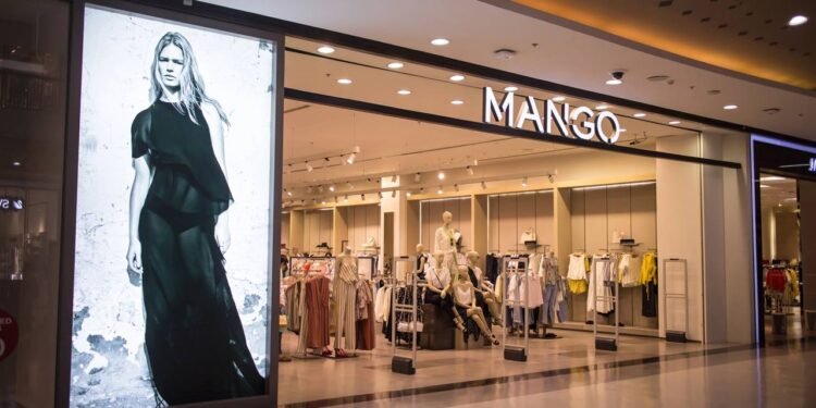 Após uma década fora, Mango volta ao país - Créditos: depositphotos.com / nitinut380