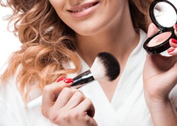 A maquiagem mais desejada da primavera para uma pele fresca e radiante