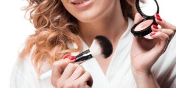 A maquiagem mais desejada da primavera para uma pele fresca e radiante