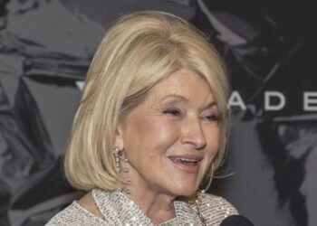 Aos 84 anos, ela mostra o segredo para uma vida ativa e feliz