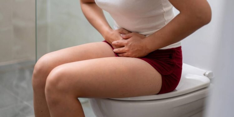 Prisão de Ventre - Créditos: depositphotos.com / BongkarnGraphic