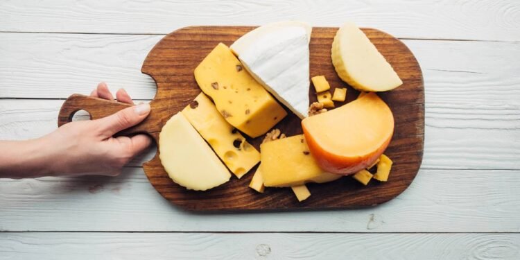 Como armazenar queijo do jeito certo e mantê-lo fresco por semanas