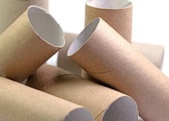 Transforme rolinhos de papel em organizadores criativos e baratos