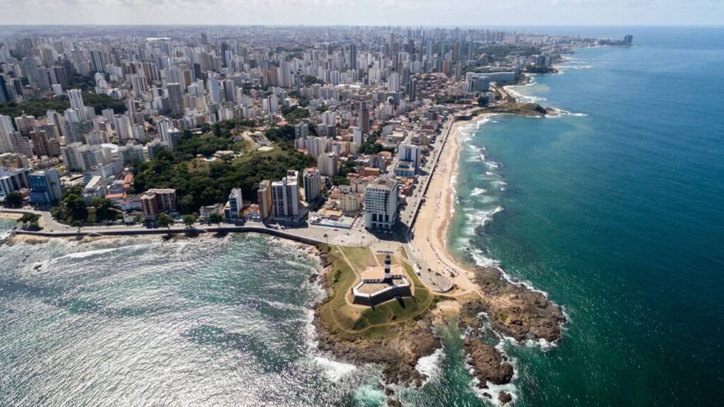 As cidades mais ricas da Bahia que lideram em emprego e turismo