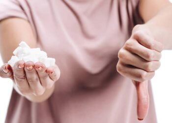 Cortei o açúcar por duas semanas e meu corpo mudou completamente