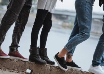 Os 5 tipos de tênis que toda mulher elegante deve ter, segundo especialista de moda