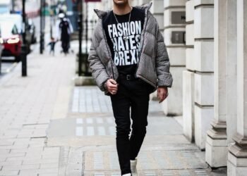 Camisetas oversized estão perdendo espaço para essa nova tendência que vai dominar