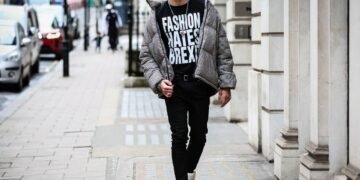 Camisetas oversized estão perdendo espaço para essa nova tendência que vai dominar