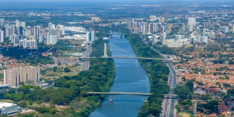 Conhecida como Cidade Verde, este destino surpreende com áreas sombreadas e tranquilas