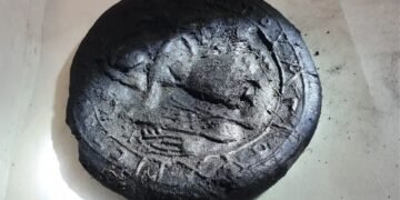 Pão de 1.300 anos com a imagem de Cristo é encontrado na Turquia