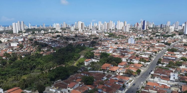 Essa capital à beira-mar está encantando quem busca tranquilidade e cultura