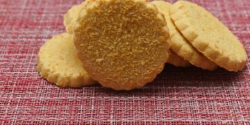 Receita de biscoito amanteigado sem fermento pronto em minutos