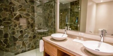 Truques para remover manchas do box do banheiro