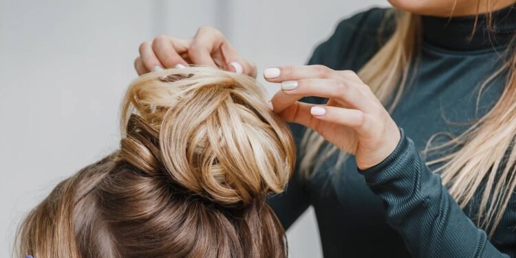 O penteado natural que está conquistando as celebridades e ninguém percebeu