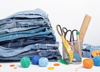 Fora de moda, não jogue fora suas calças jeans velhas, 7 maneiras de reutilizá-las