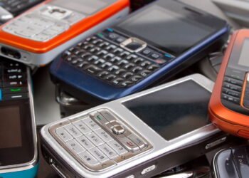 Esses 5 telefones podem valer uma fortuna