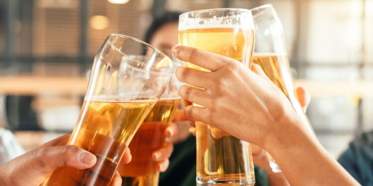 Cerveja - Créditos: depositphotos.com / NatashaFedorova