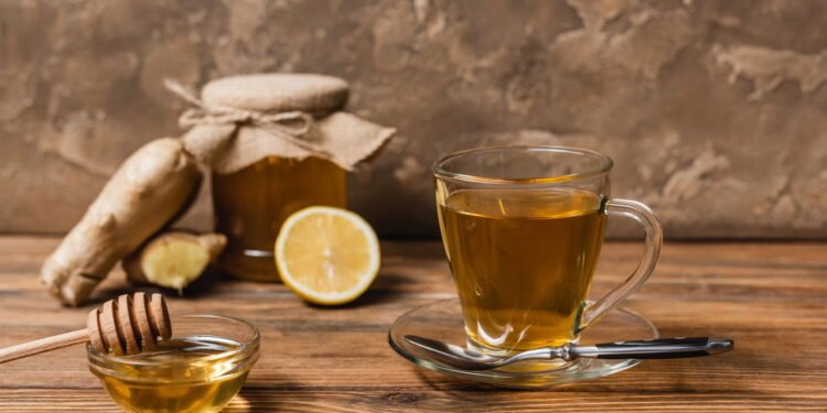 O chá mais eficaz para aliviar a dor de garganta e resfriados