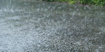 Inmet alerta para temporais e possíveis alagamentos no país