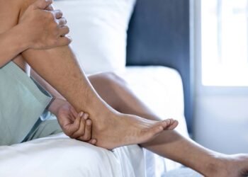 Dor na canela ao correr pode ser canelite e tem solução simples com ajuste nos treinos