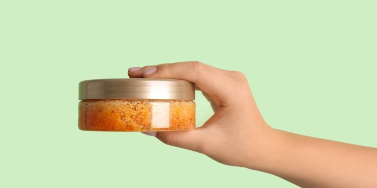 Receita simples que deixa a pele macia e renovada desde a primeira aplicação - Créditos: depositphotos.com / serezniy