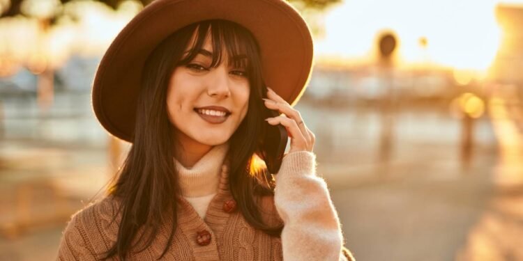 Ressalte seus traços escolhendo a franja ideal para o seu tipo de rosto - Créditos: depositphotos.com / Krakenimages.com