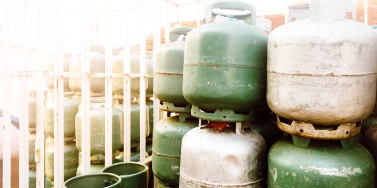 Como funciona a recarga gratuita do botijão pelo programa Gás do Povo