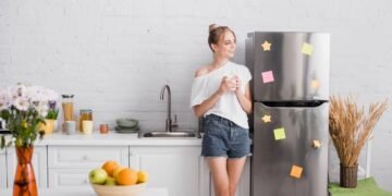 Como escolher a geladeira ideal e economizar sem abrir mão do desempenho