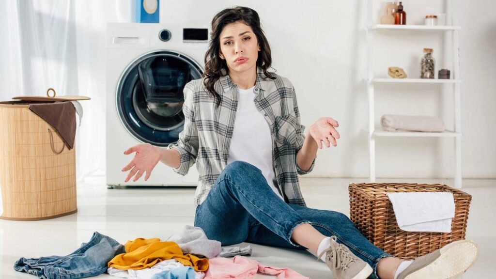 Esses cuidados simples fazem sua roupa parecer nova por anos