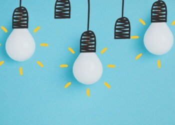 Trocar lâmpada te faz economizar 80% na conta de luz todo mês