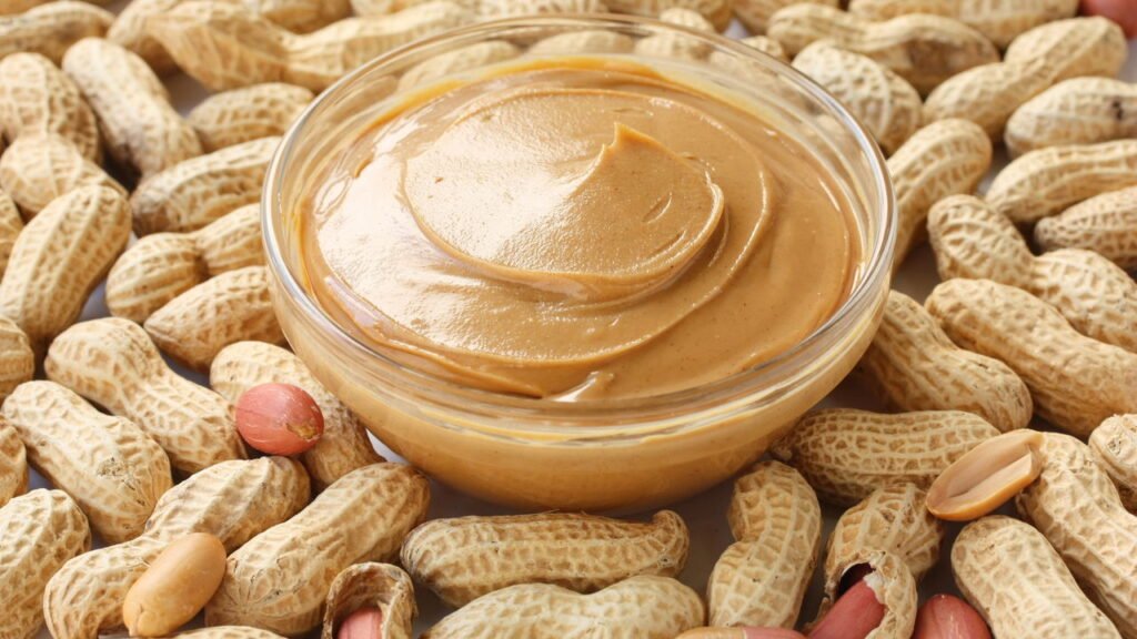 Consumir a quantidade ideal de manteiga de amendoim pode transformar sua saúde