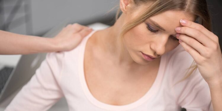 Mãe viraliza ao revelar que demorou para amar a filha - Créditos: depositphotos.com / AlexLipa