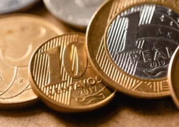 Comunicado para quem tem essa moeda rara em casa, ela vale mais de R$ 300