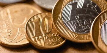 Comunicado para quem tem essa moeda rara em casa, ela vale mais de R$ 300