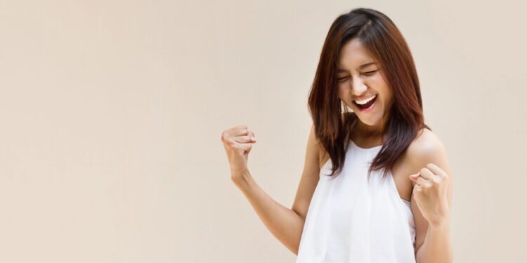 Ninguém para uma mulher confiante - Créditos: depositphotos.com / 9nong