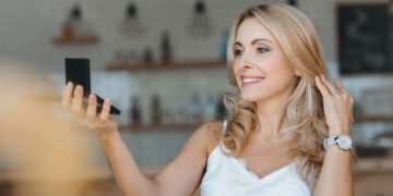 Pequenas atitudes aos 40 fortalecem autoestima e fazem diferença no dia a dia