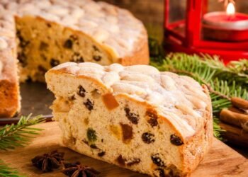 Esse ano você não vai precisar comprar com essa receita de panetone delicioso e fofinho para o Natal