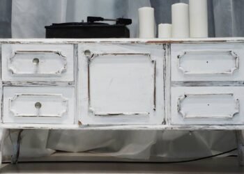 Passo-a-passo fácil para você aprender a restaurar aquele móvel de família