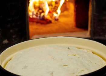 Receita de pão de frigideira que fica pronto em 5 minutos e não precisa de fermento