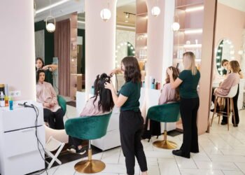 Quanto custa cortar o cabelo nos salões de luxo de São Paulo