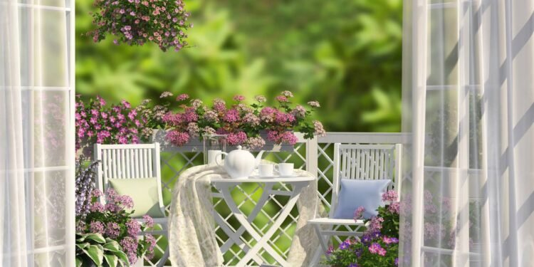 Como criar um espaço externo que une conforto, estilo e durabilidade - Créditos: depositphotos.com / liatris