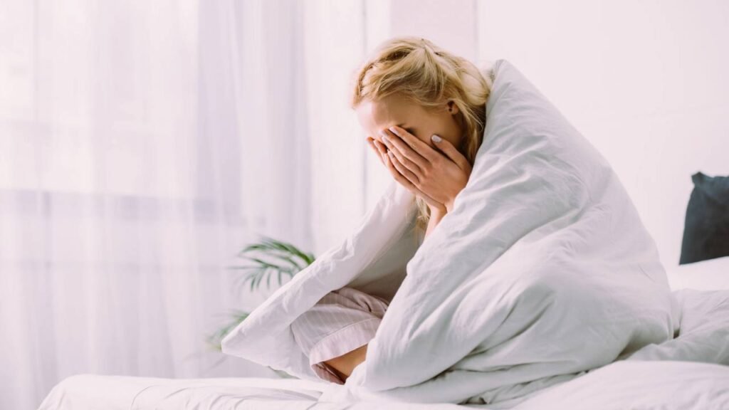 A pressão para sorrir no réveillon pode estar afetando sua saúde emocional