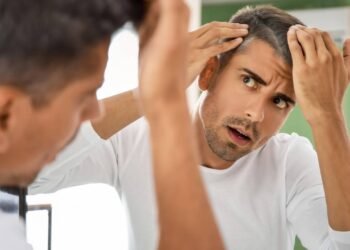 Os 3 nutrientes essenciais para evitar o aparecimento de cabelos brancos, segundo a ciência