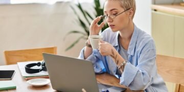 Esqueça o café, esses 3 tipos de chás irão aumentar sua energia durante o dia inteiro