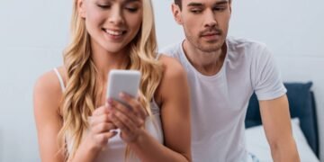 Os 4 signos que lidam com ciúmes de forma madura e sem drama