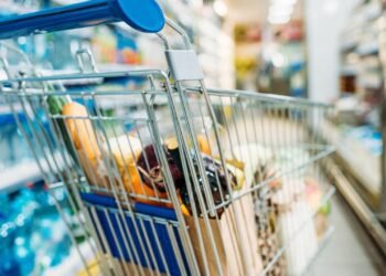 O truque dos mercados que faz até quem compra pouco gastar demais